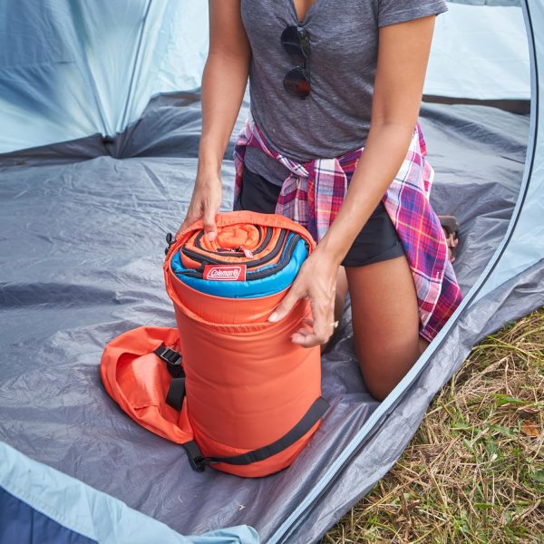 Coleman Kompact Cool-Weather Sleeping Bag, 20°F/30°F/40°F Adult Sleeping Bag with Heat Retention, Stuff Sack, & Snag-Free Zipper - Image 7